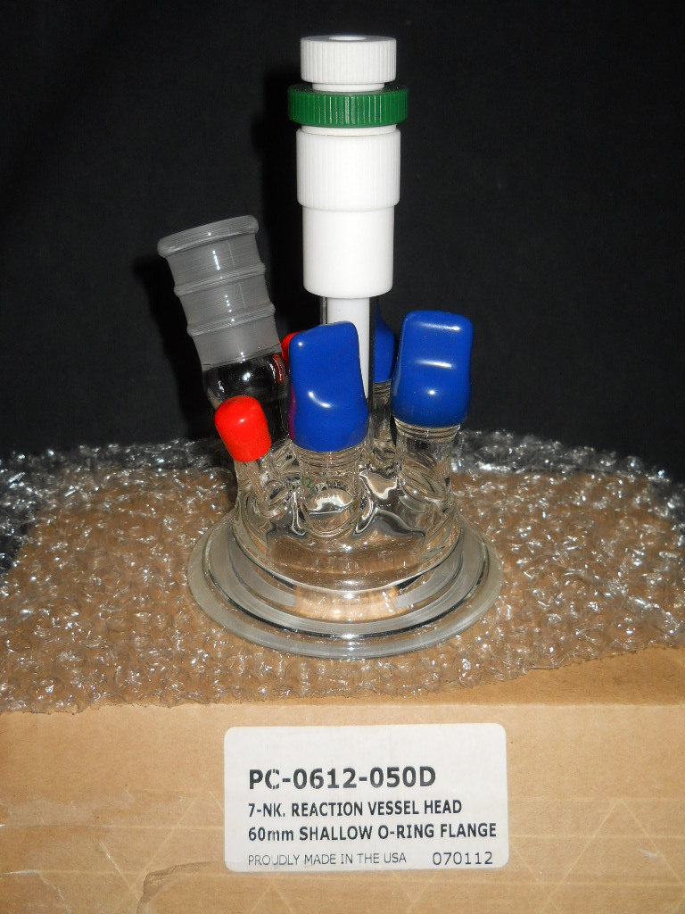 Chemglass 7-Neck Reaction Vessel Lid 60mm Flange, Bearing, 24/40 & Chem-Threads