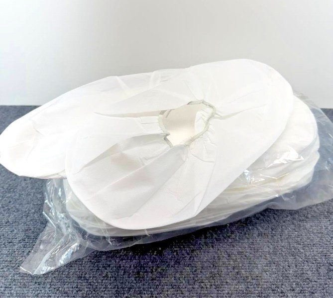 25 Pairs Waterproof Disposable Shoe Covers XL White Booties Non-Slip Comcast Bul