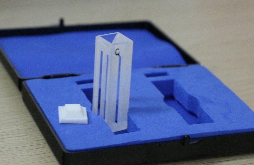 1mm-5mm Fused Quartz Cuvette LabOptical with round square Teflon Lid 4 Windows