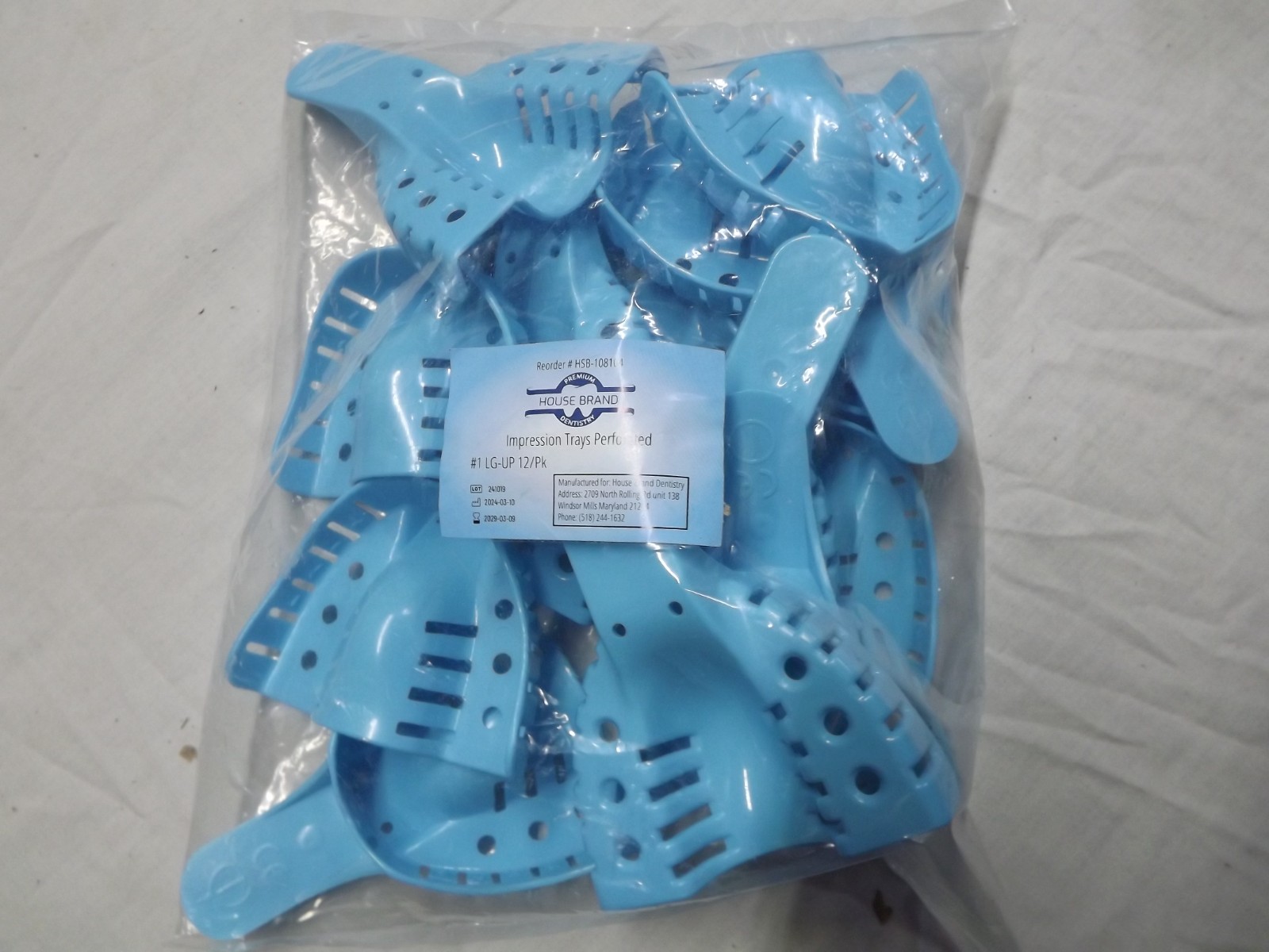 House brand dental impression trays perforated #1 large upper bag of 12 new