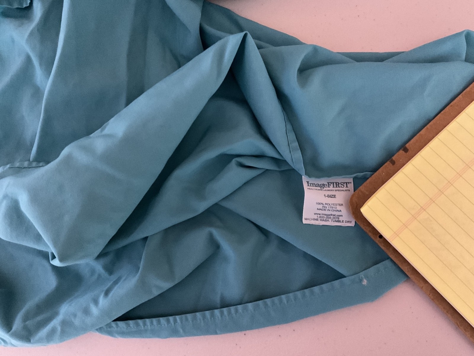 Medical Hospital Gowns – 24 Total in HDX Tough Tote bin