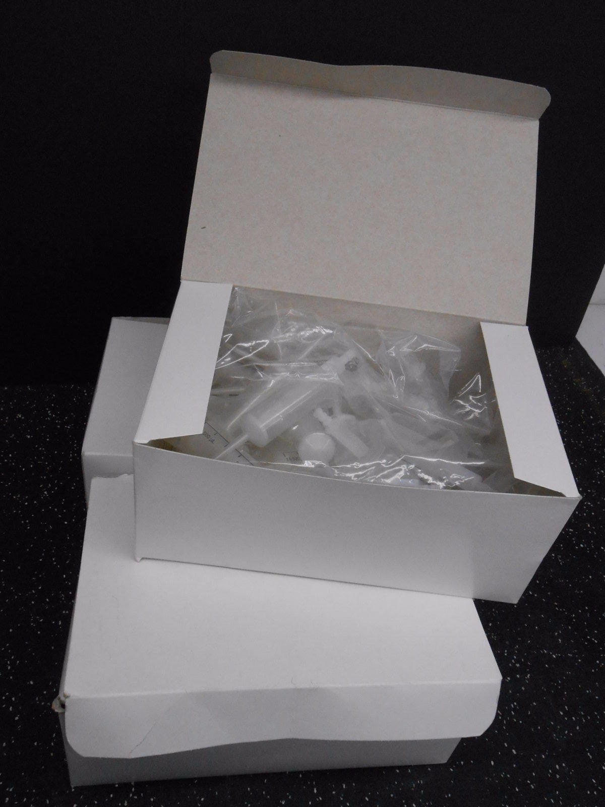 LOT OF 75 21340 500µL TO 25mL SYRINGES
