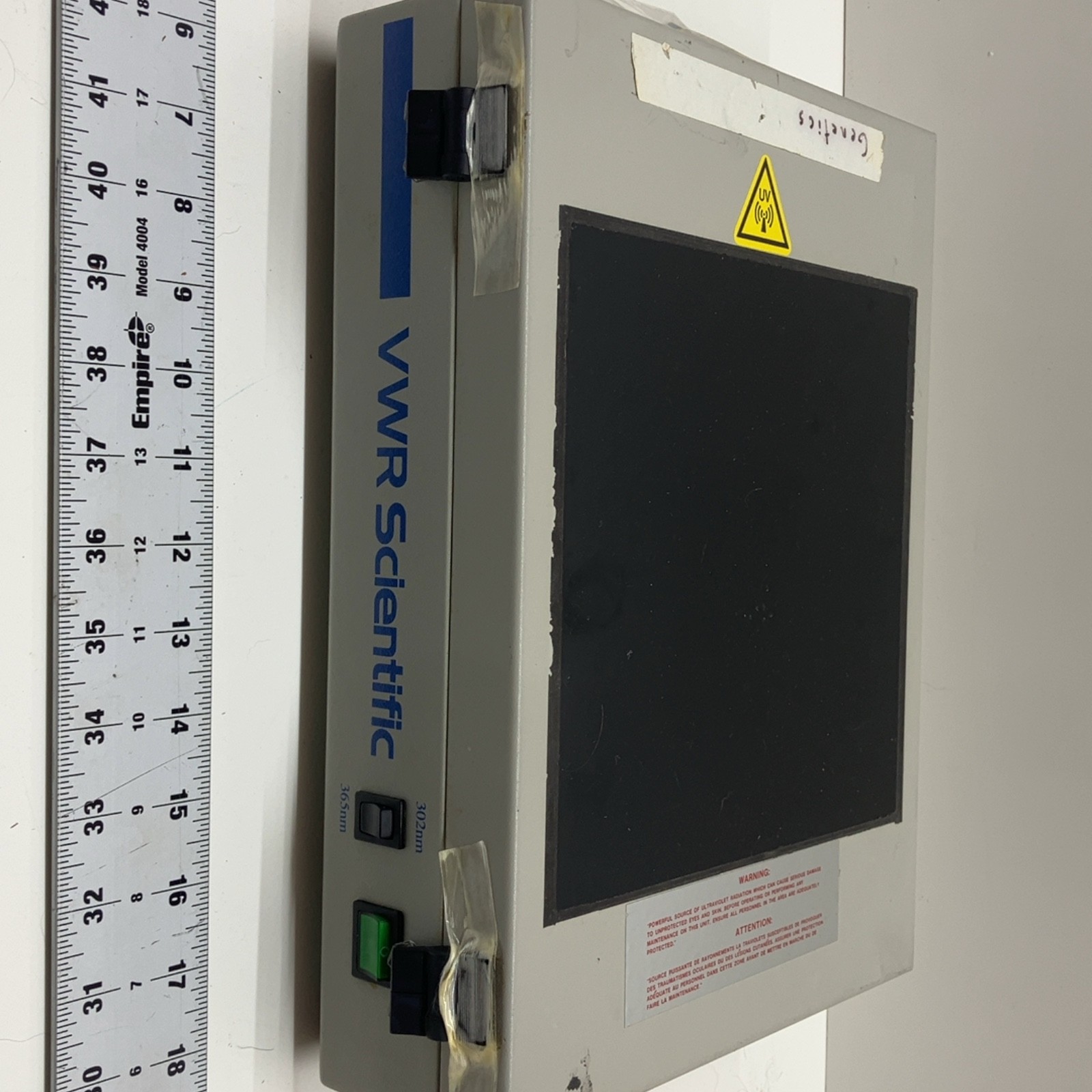 VWR Scientific LM-20E Transilluminator UV Light Box 302nm 365nm Lab Equipment