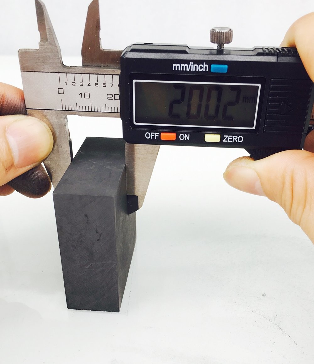 99.9% Purity Graphite Ingot Block EDM Graphite Plate Milling Surface (50MMx50…