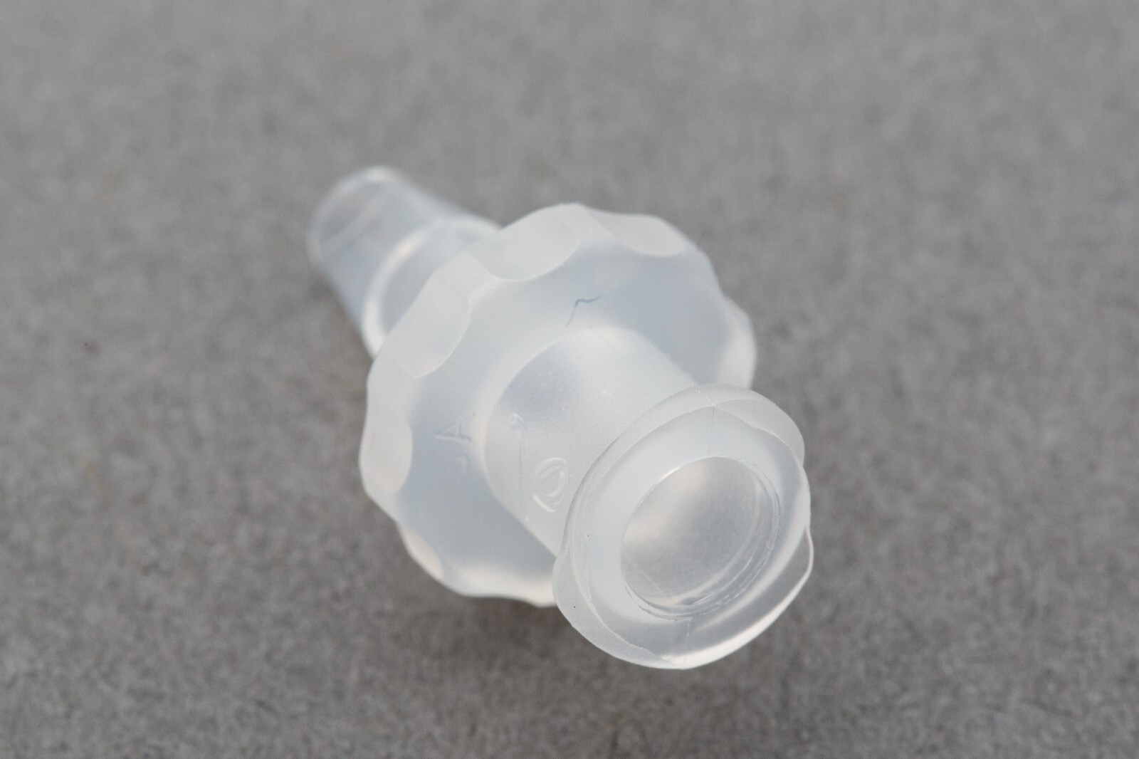 Value Plastics FTLL230-6005 Female Luer To 1/8″ Barb, Polypro – Lot of (10)
