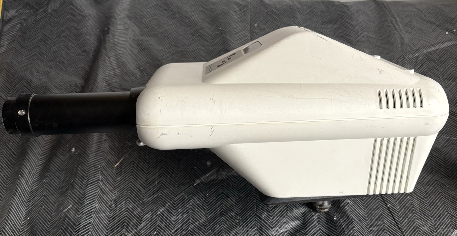 Burton CP-40 Chart Projector *Tested Powers On* No Power Cord Or Hanging Mount