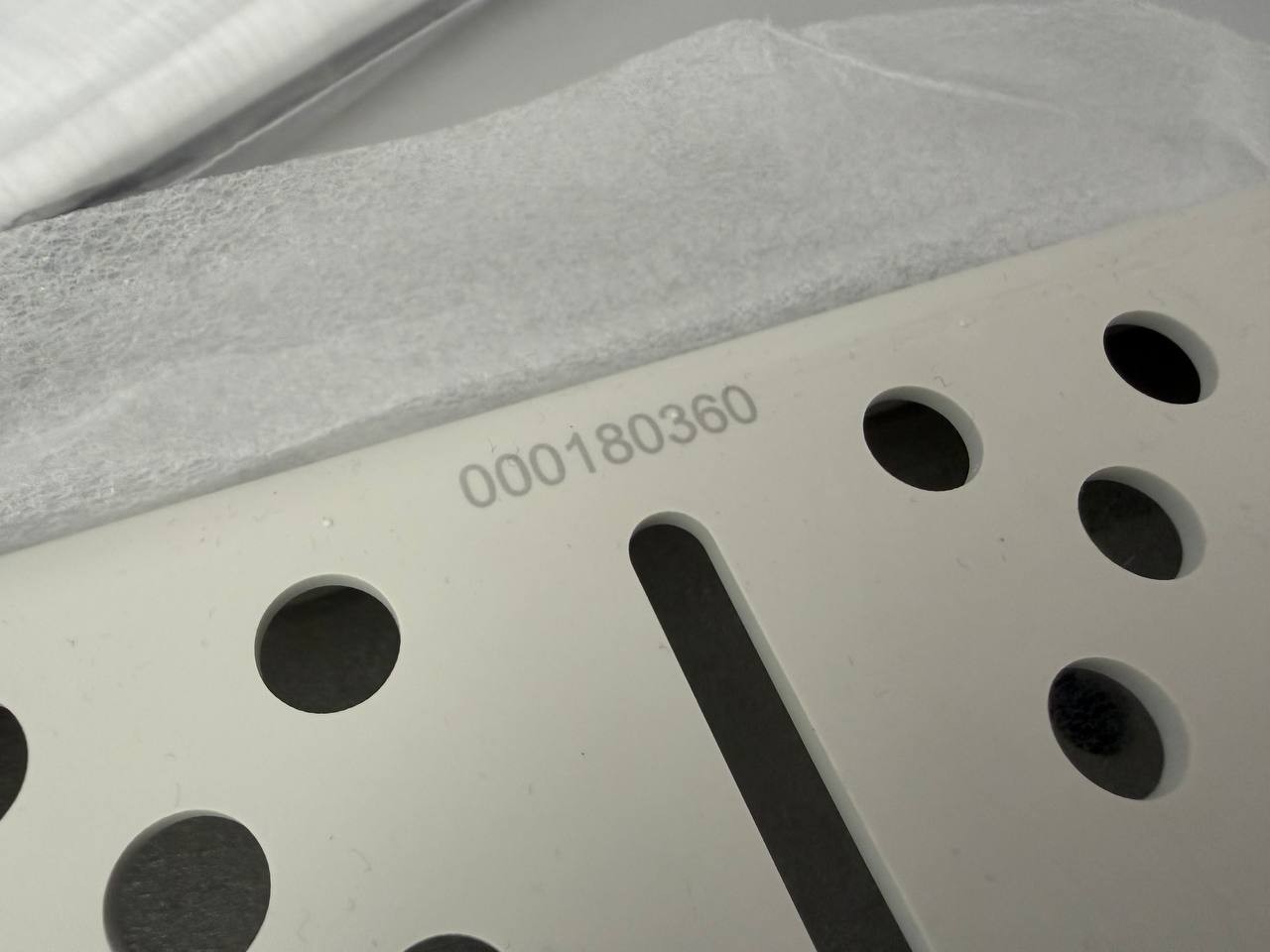 Steris 000180360 Prolite Sterilization Tray VP0047 25″ x 4.5″ x 2.25″