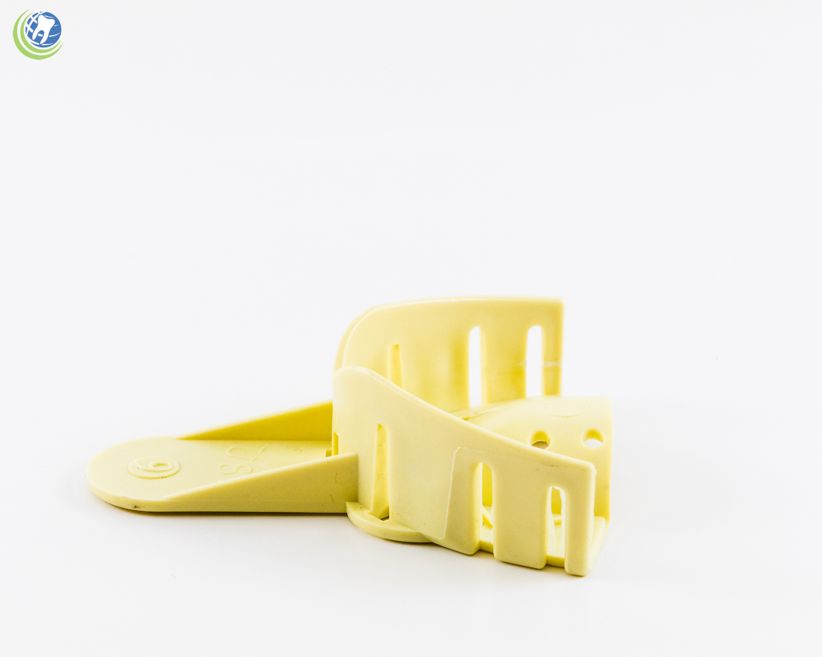 DENTAL PLASTIC IMPRESSION TRAYS AUTOCLAVABLE PEDIATRIC UPPER ANTERIOR #9 12/BAG