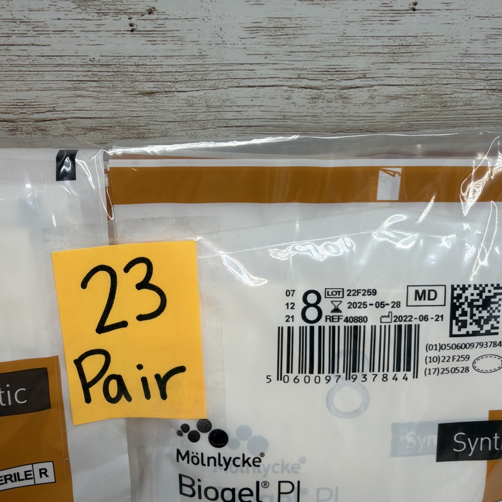 Biogel PI Surgical Gloves Sterile PF Molnlycke, *23 Pair* Size: 8 *See Date*