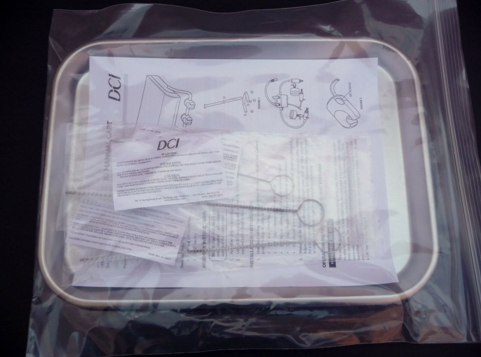 DCI 8013 Tray Stainless Steel 9-3/4″ x 13 1/2″ w/ Valve Cleaning Kit + Skid Pad