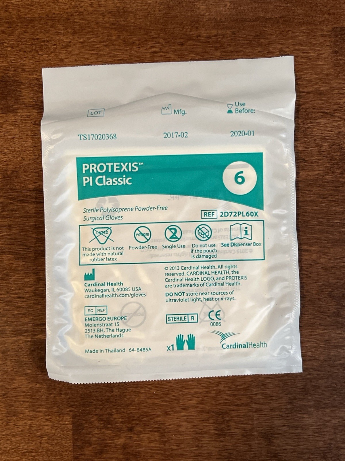 Cardinal Health Protexis PI CLASSIC Surgical Glove Size 6, 42 pair, Expired