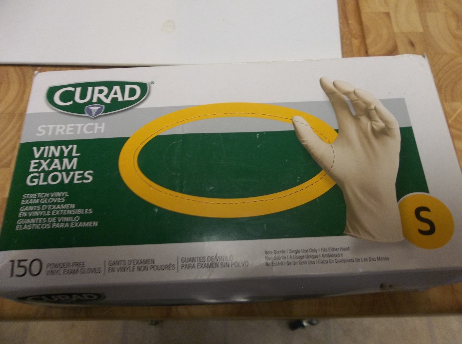 Box of 150 CURAD Stretch Vinyl Exam Gloves, Size Small