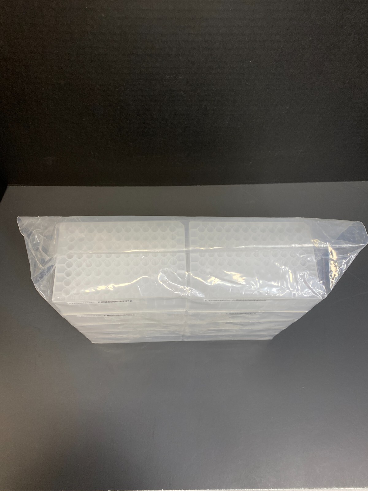 Thomas Microplate 96 Well 2 ml Deep Well Barcoded Total of 40 Plates