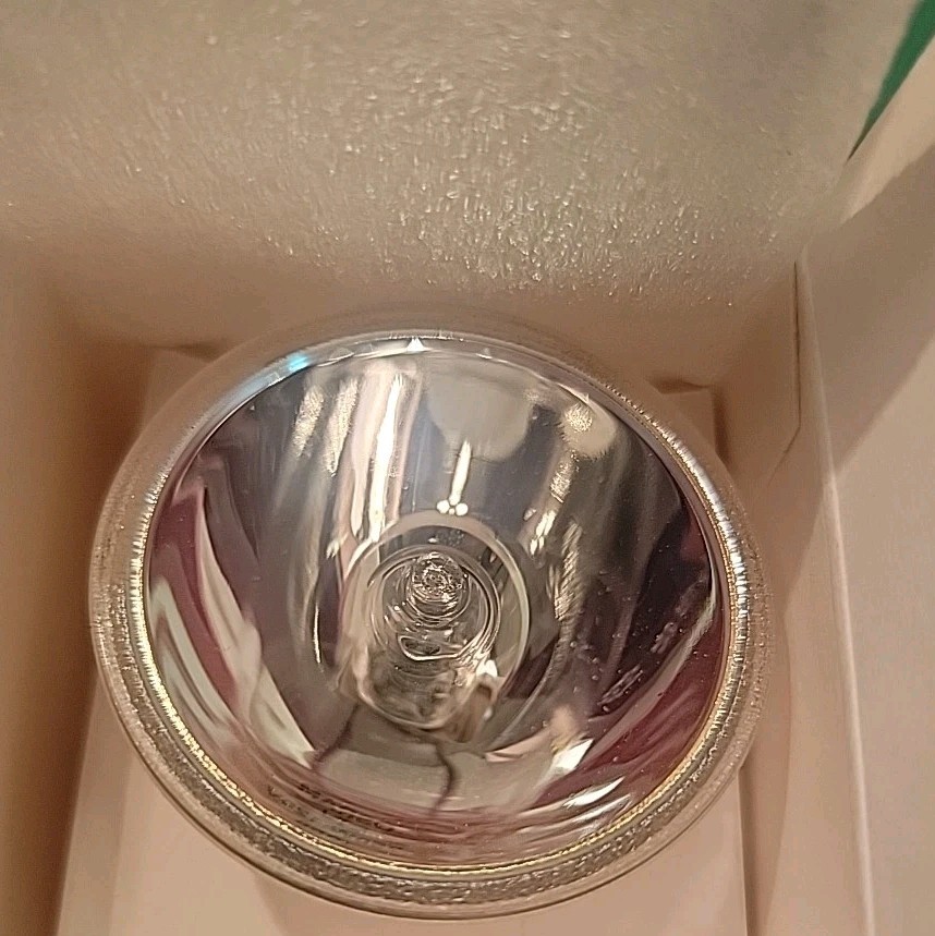 2 PATTERSON TUNGSTEN HALOGEN PROJECTOR LAMP 640-3015P 250W/120V/J958 ETJ NIB