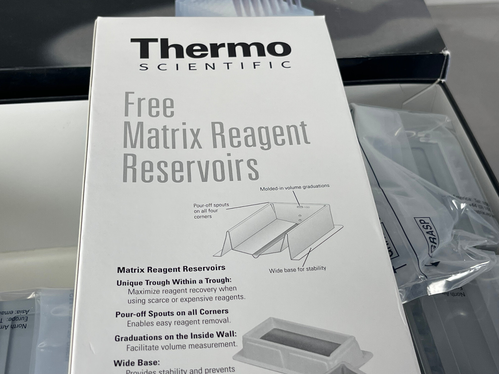 Thermo Scientific 30 μL Matrix TallTip Extended Pipette Tips 7632 (8 Racks)