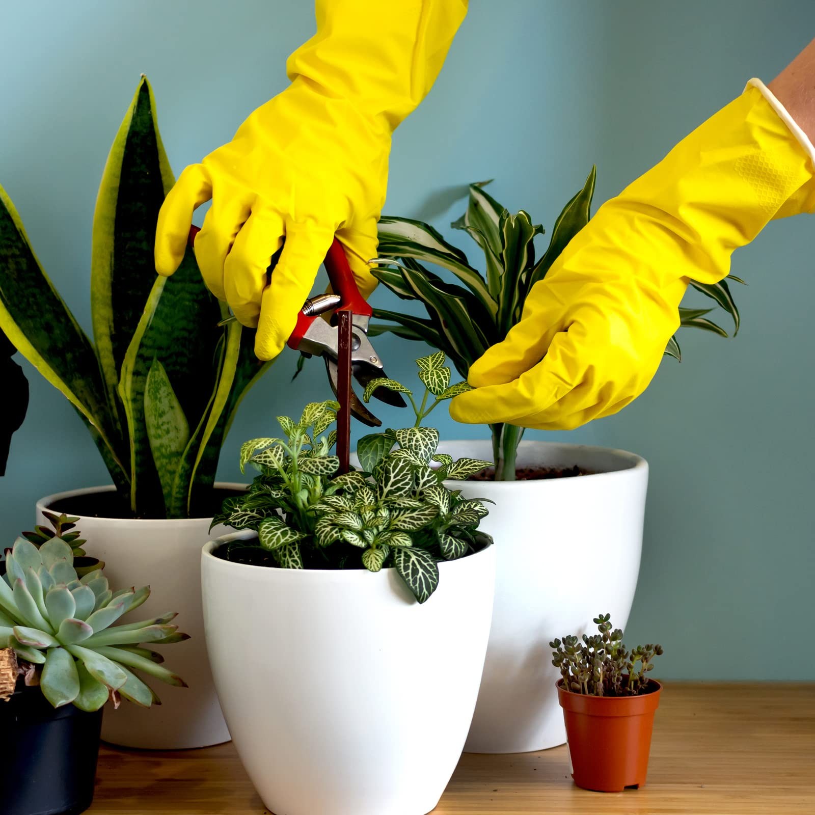 Reusable Rubber Kitchen Dishwashing Gloves, 4 Pairs, Long~Sleeve, Non~Slip
