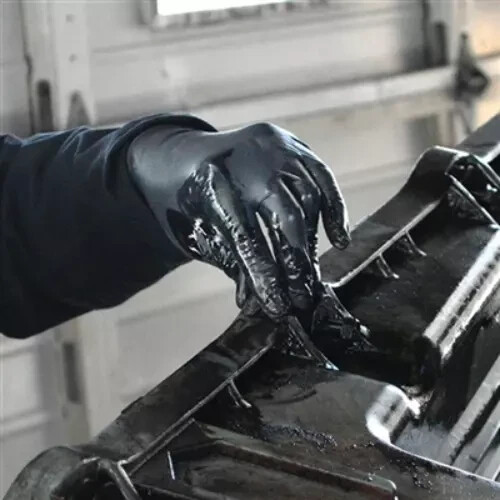 GlovePlus Black Nitrile 5-mil Gloves Powder-Free Small New 400 PC (100×4)