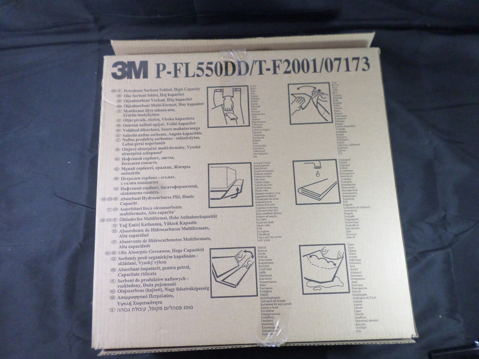 3M Petroleum Sorbent Folded High Capacity P-FL550DD/T-F2001/07173 (1 Roll/Box)