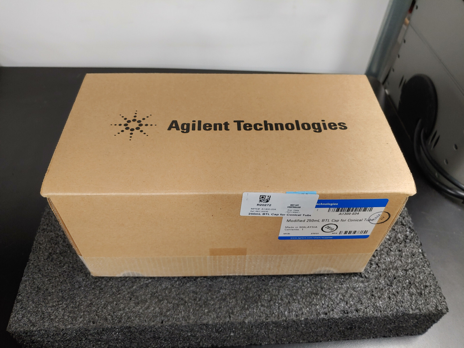 AGILENT A1300-034 Modified 250mL BTL Cap for Conical Tube