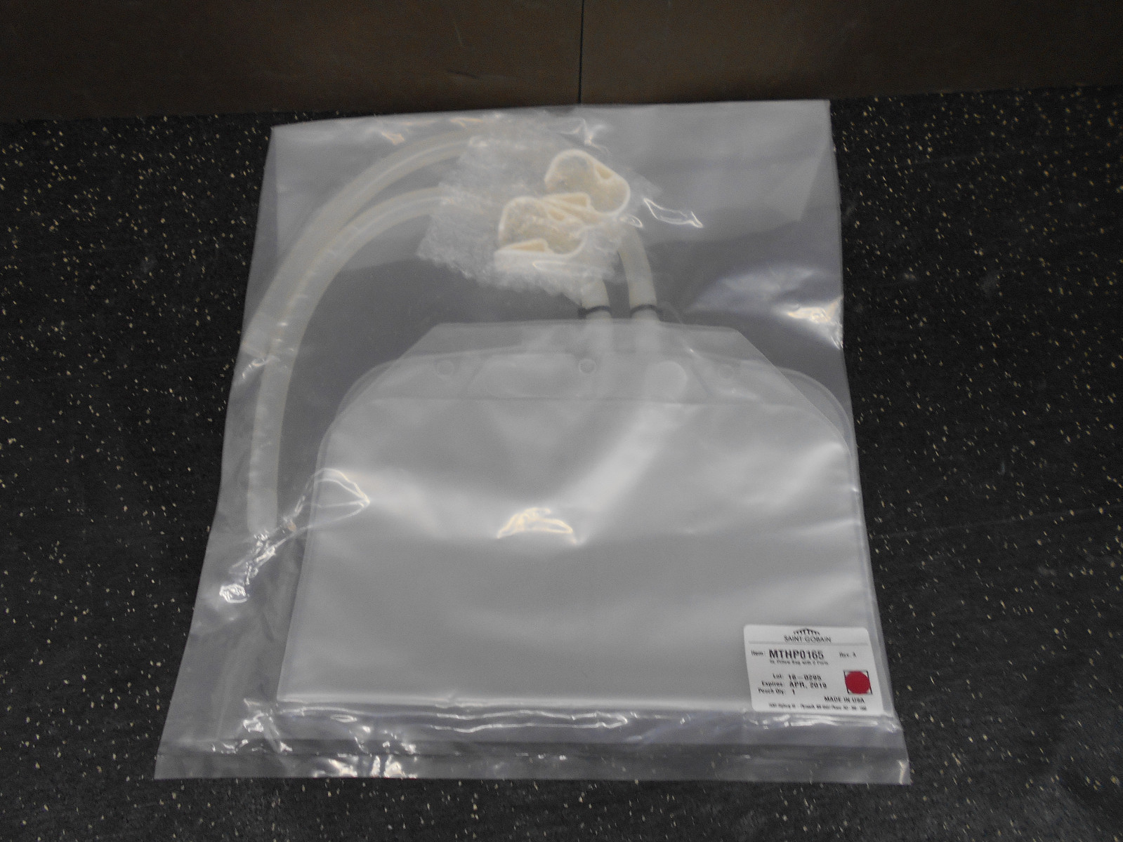 SAINT-GOBAIN MTHP0165 5L PILLOW BAG WITH 2 PORTS