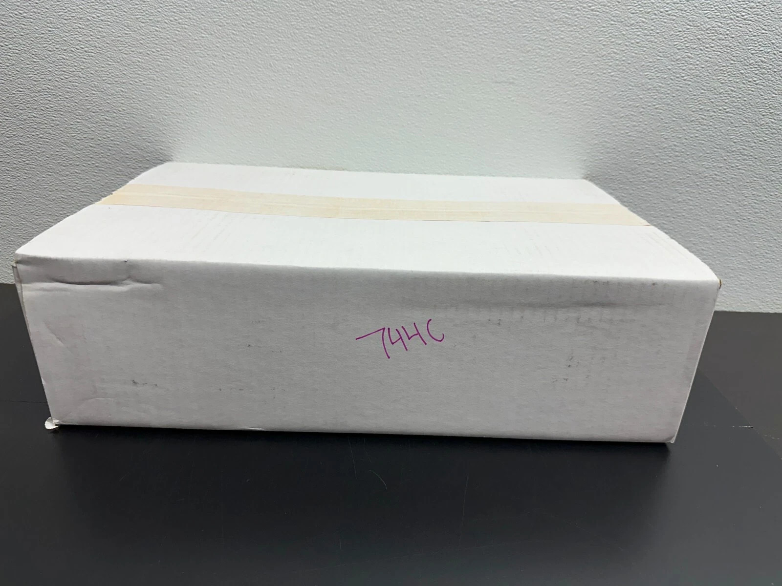 Corning Axygen REF P-2ML-SQ-C Deep Well Plates Case