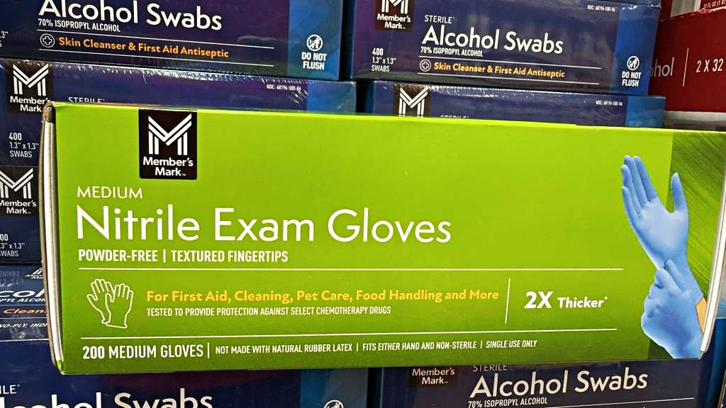 Member’s Mark Nitrile Exam Gloves Medium Powder-Free for Cleaning Food Handling
