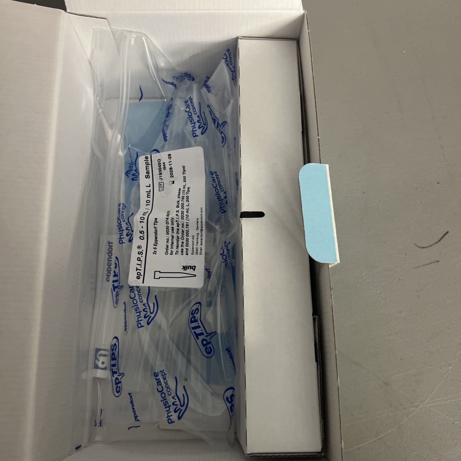 NEW Eppendorf Research Plus single channel pipette, 1-10 mL Pipetman Pipettor