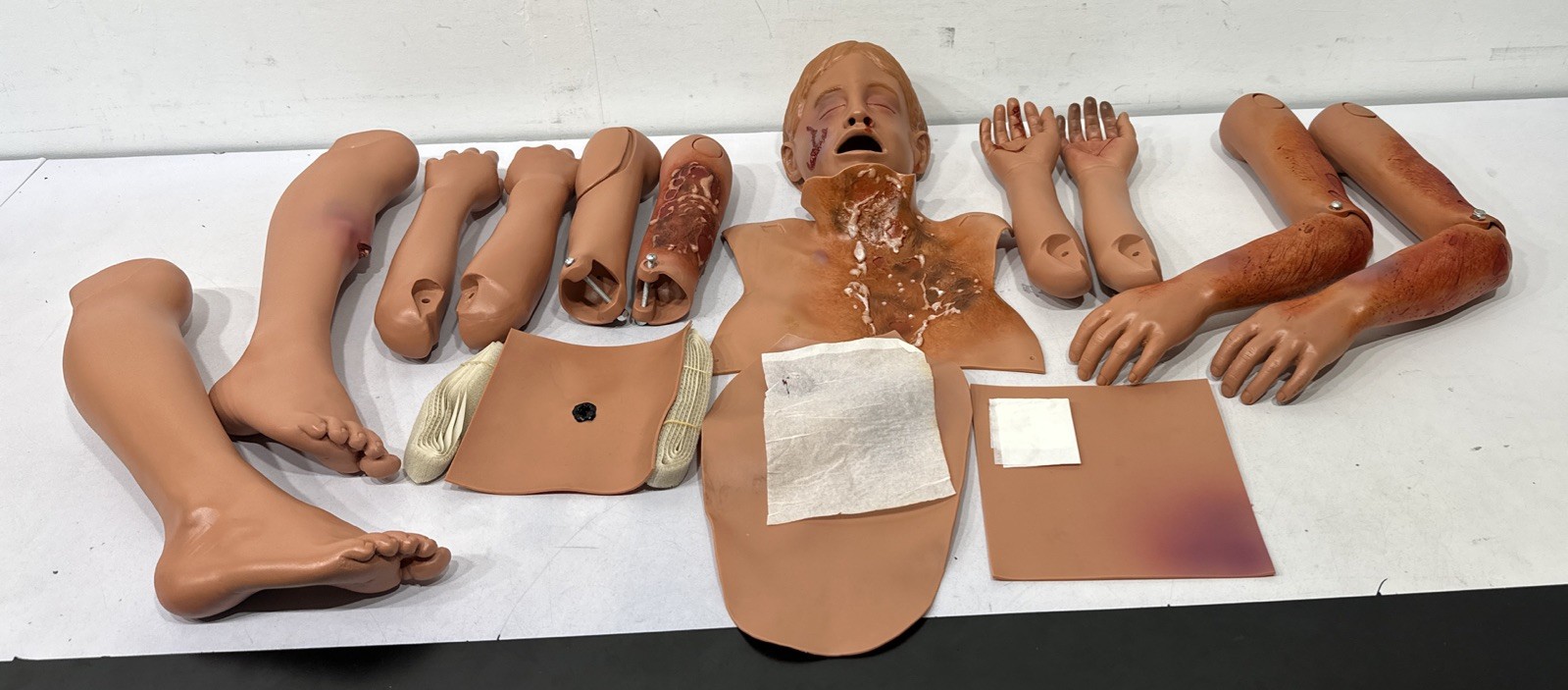 Laerdal Medical Pediatric Trauma Modules Lot Of 15 Pieces