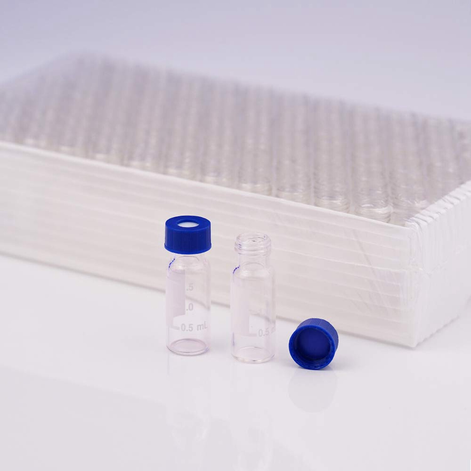 4000- 2mL Amber/Clear Autosampler Vials 9-425 BLue Screw Caps Writing Area Stand