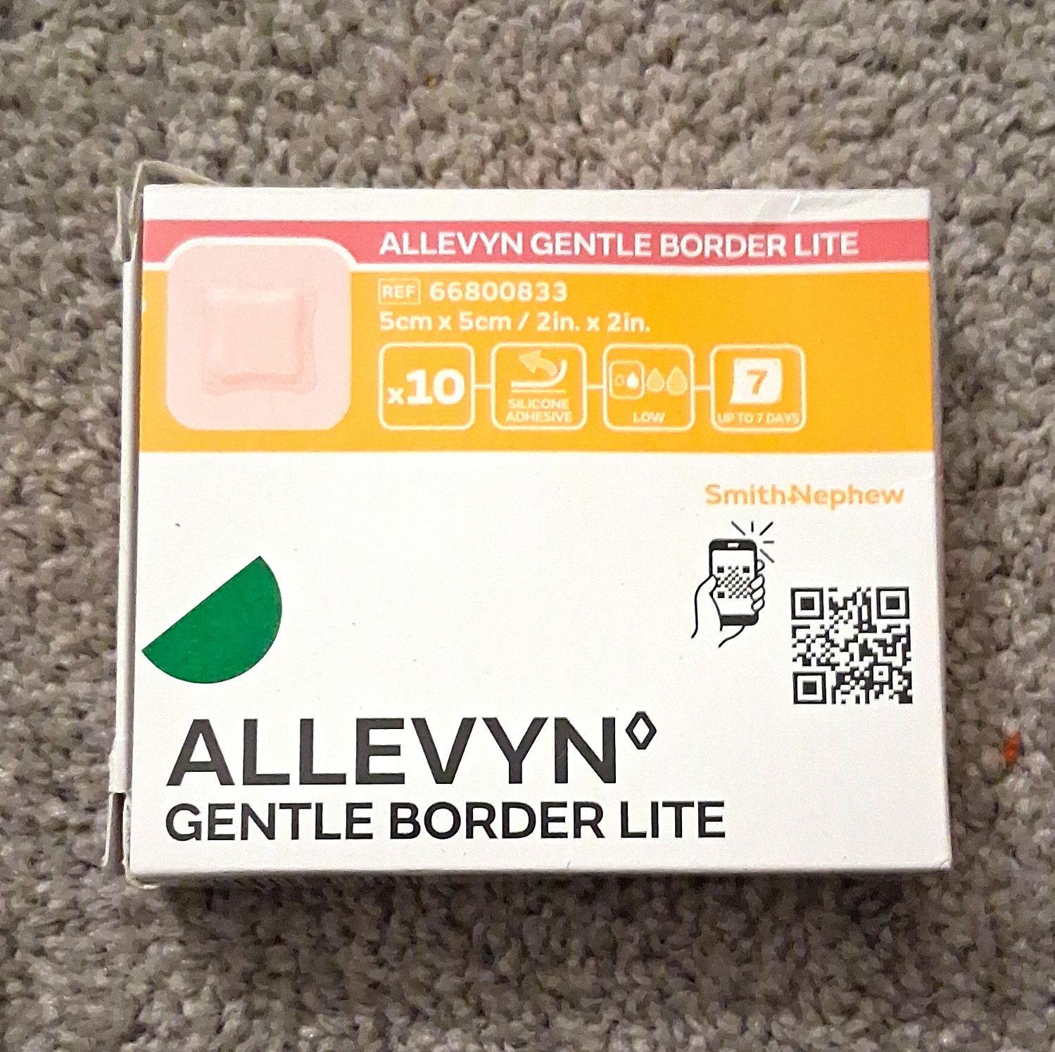 Smith+Nephew ALLEVYN Gentle Border Lite Foam Dressing 5cm x 5cm 10pk 66800833