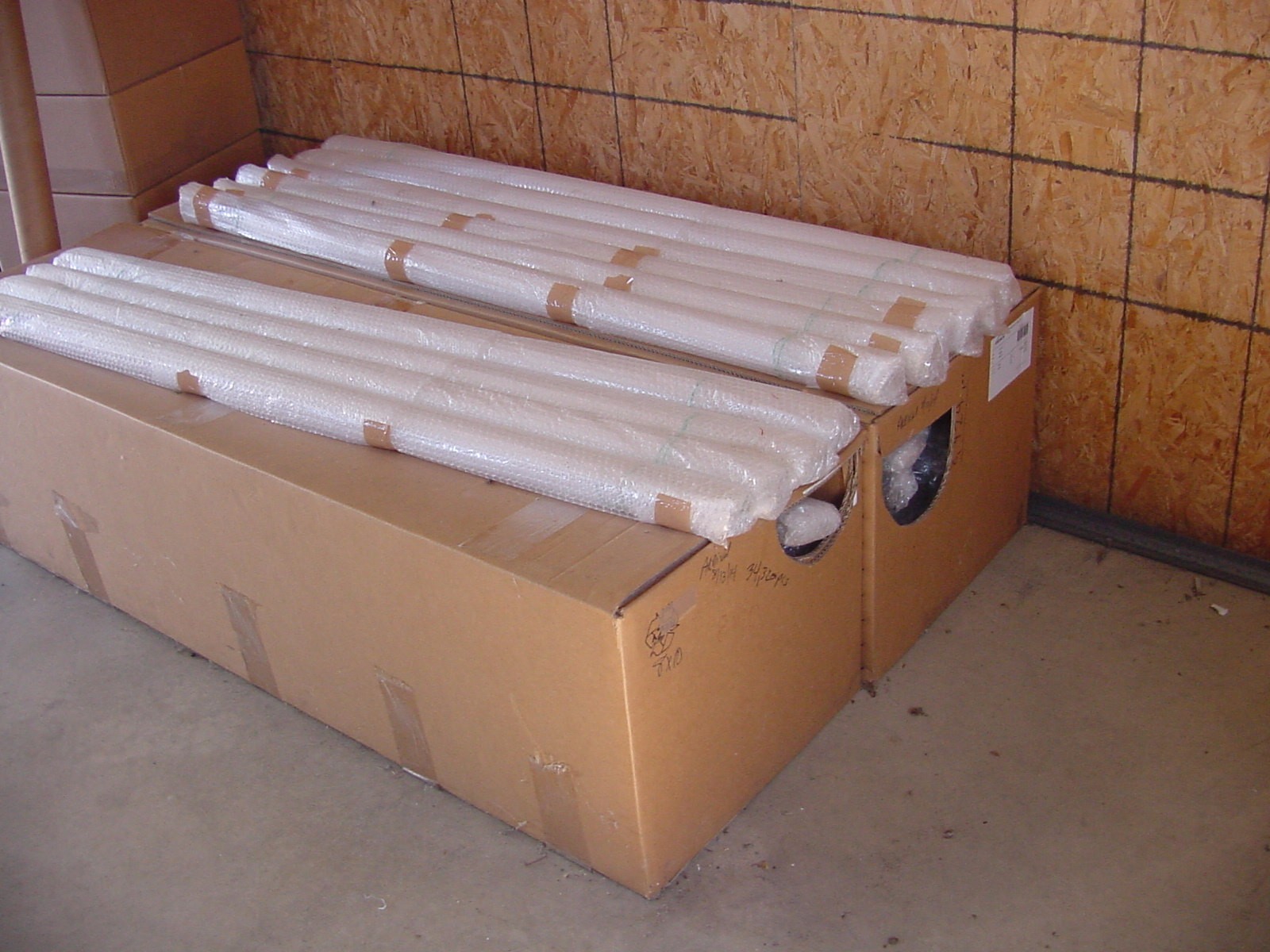 Clear-fused-quartz-tube-OD4mm-ID2mm-L1550mm-Item-RQ200-UPX-2x4x1550