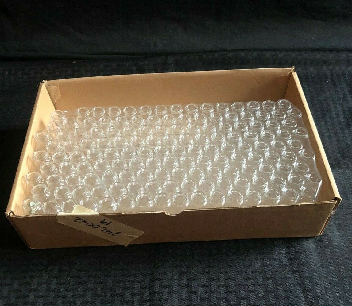 Fisherbrand™ Class A Clear Glass Threaded Vials, 23x85mm 03-339-25F No caps