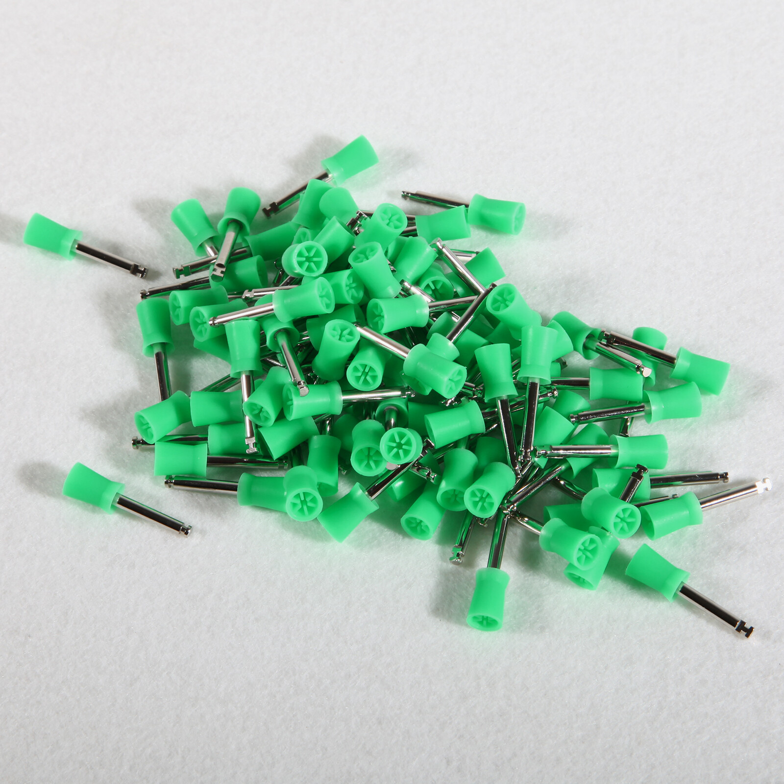 100PCS Dental Prophy Tooth Polishing Cups Latch-Type Rubber Green polish