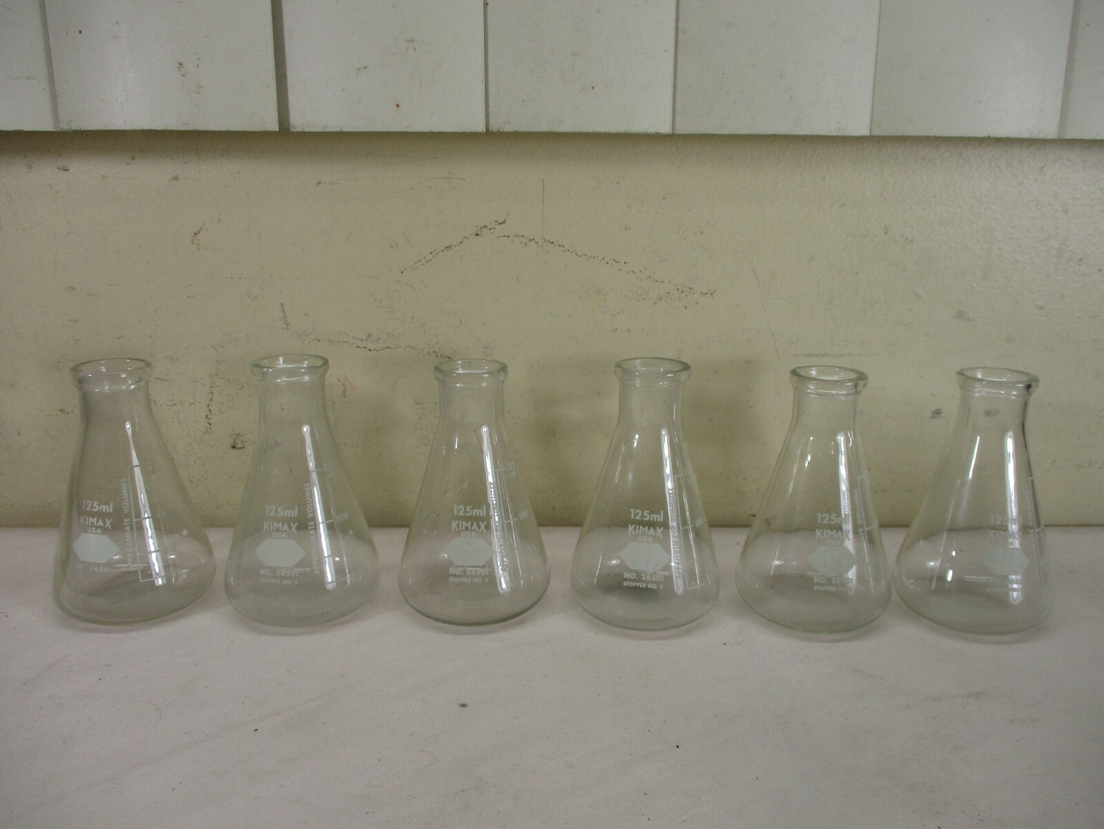 27 Thomas Pyrex Glass Erlenmeyer Flask Beakers & Clamps Lot 1000,250,125 ml (A)