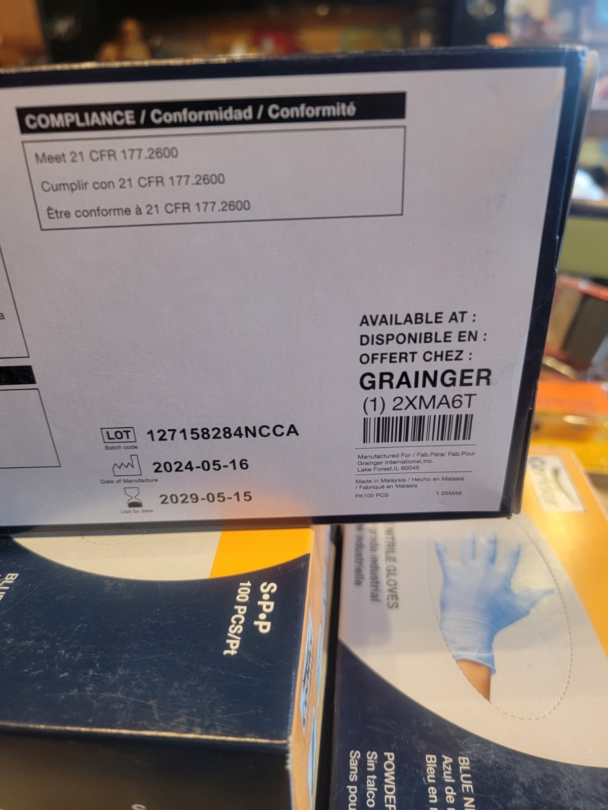 Condor 2XMA6T Disposable Gloves, Nitrile, Powder-Free, S, 3boxes Of 100 gloves.