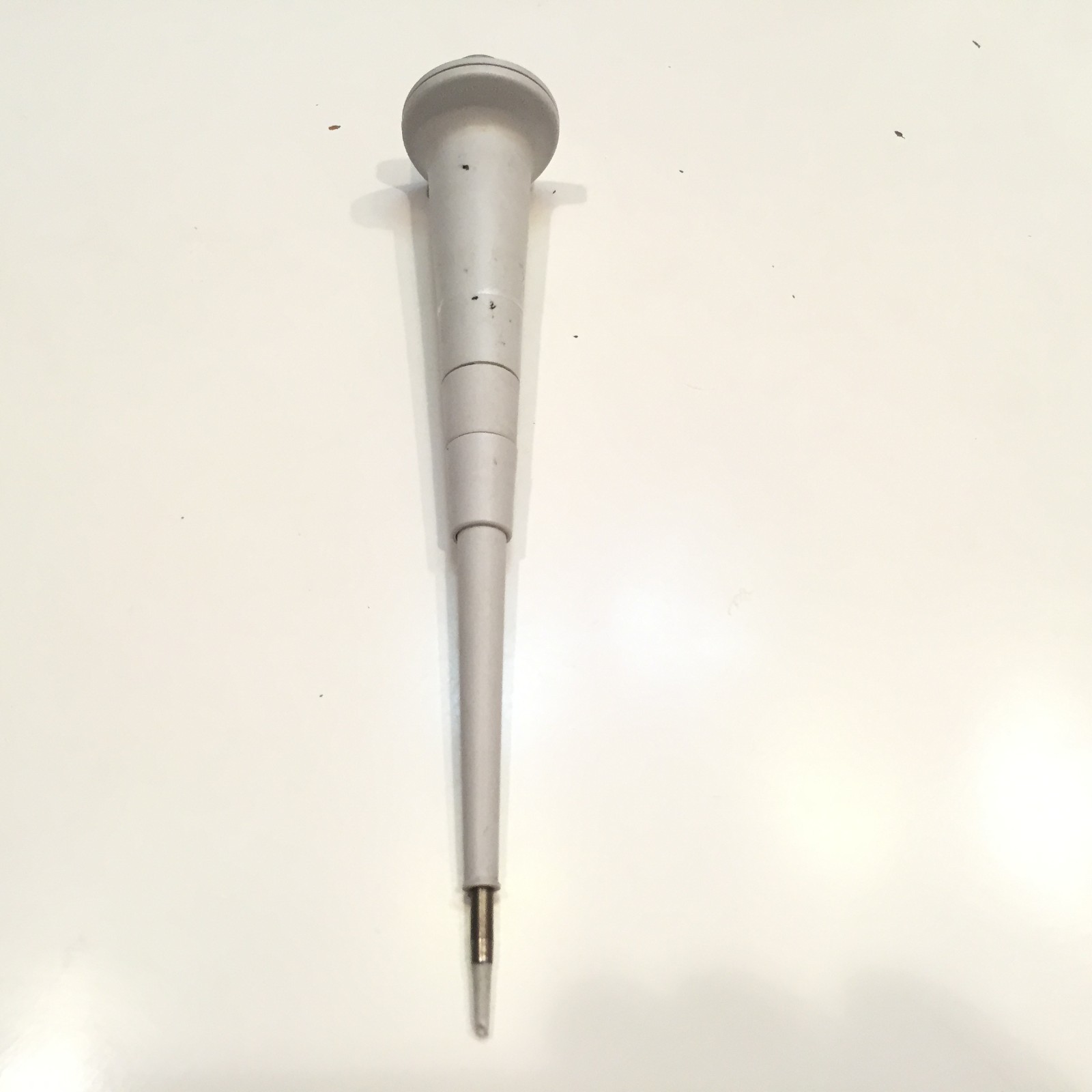 Eppendorf 4700 pipette pipet Single Channel Fixed Volume 10,20, 25 ul
