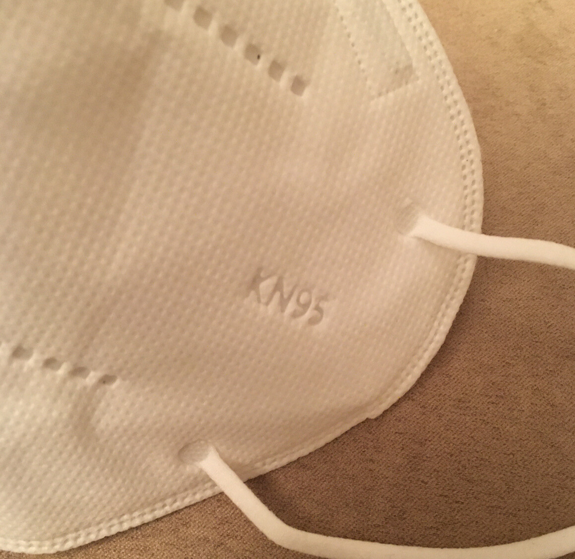 Masks Face Masks KN95 With «BREATHING VALVE» «4» Masks.USA Authorized Seller