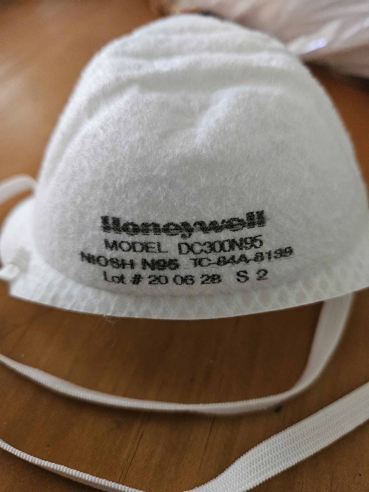 20 Pack Honeywell DC300N95 Respirator Particulate Masks N95 NIOSH Approved