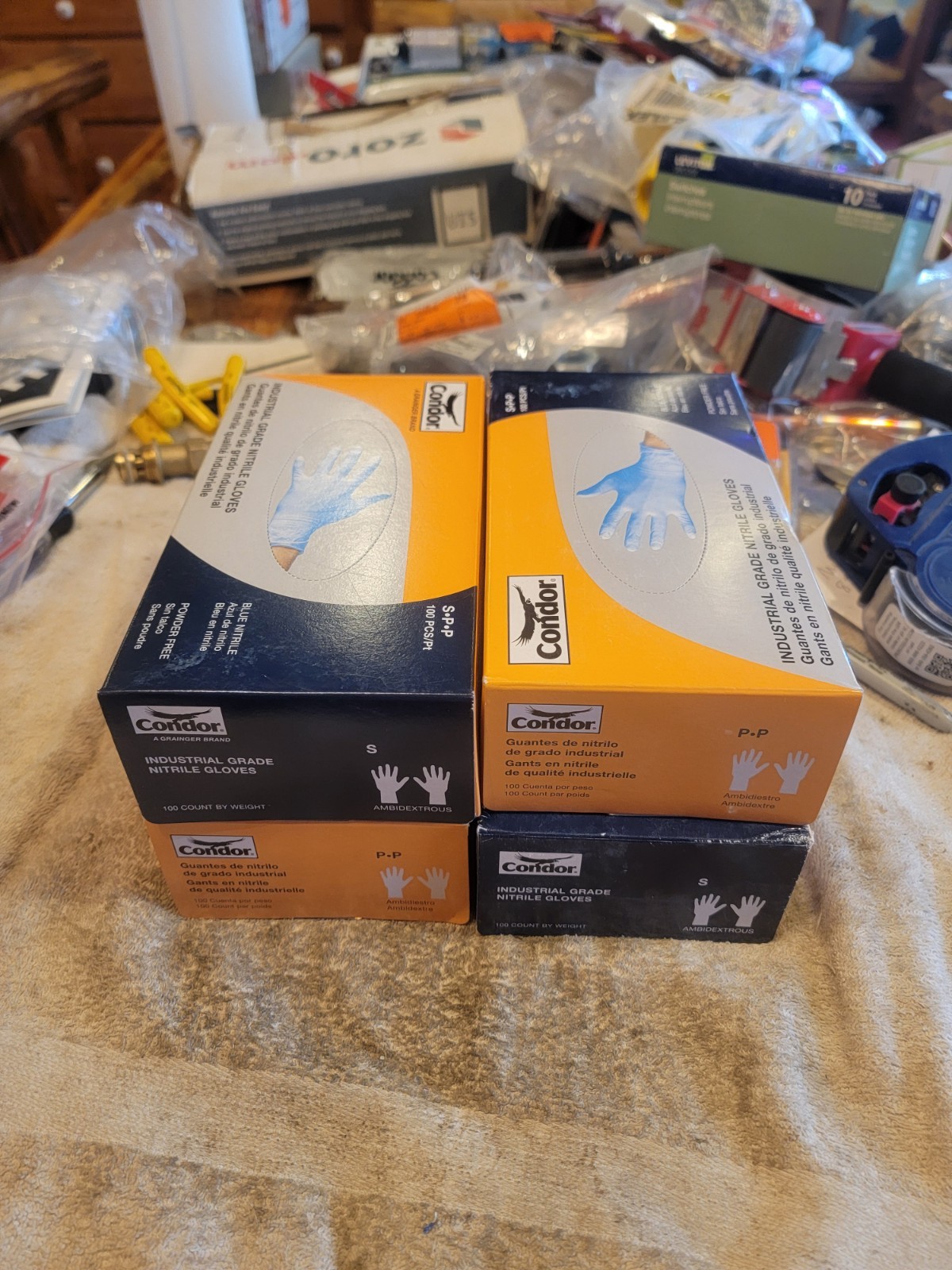 Condor 2XMA6T Disposable Gloves, Nitrile, Powder-Free, S, 4boxes Of 100 gloves.