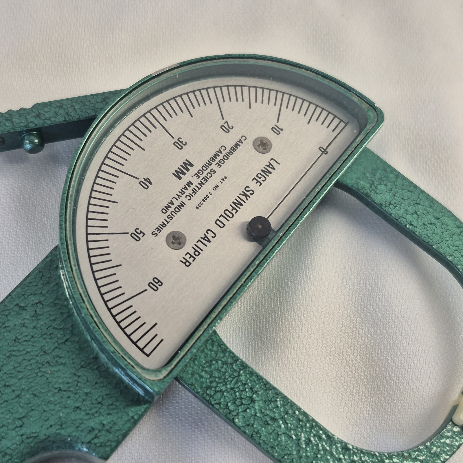 Vintage Lange Skinfold Caliper Cambridge Scientific Industries & Manual