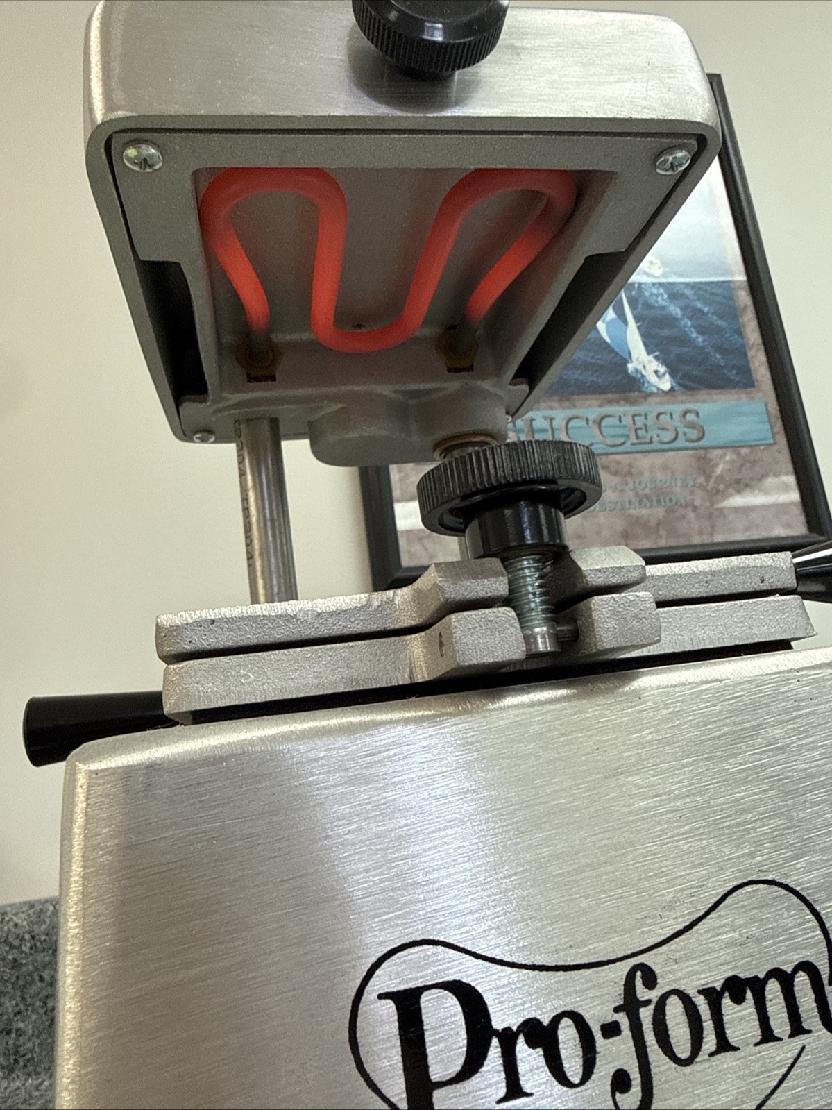 Keystone Industries Pro-form 2 Chamber Vacuum Forming Machine New Price $397.00