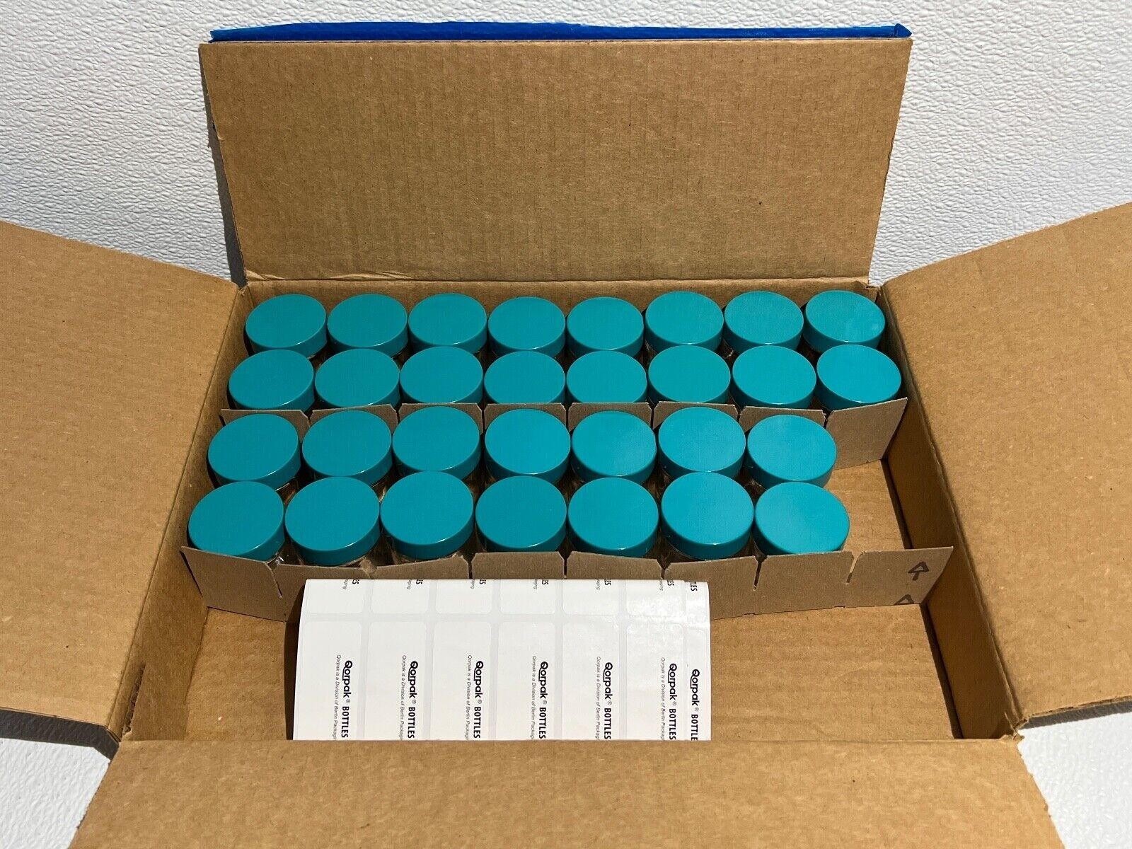 VWR 36319-780 Qorpak Straight Sided Round Bottles Clear VacuumTreated 45mL 30/PK