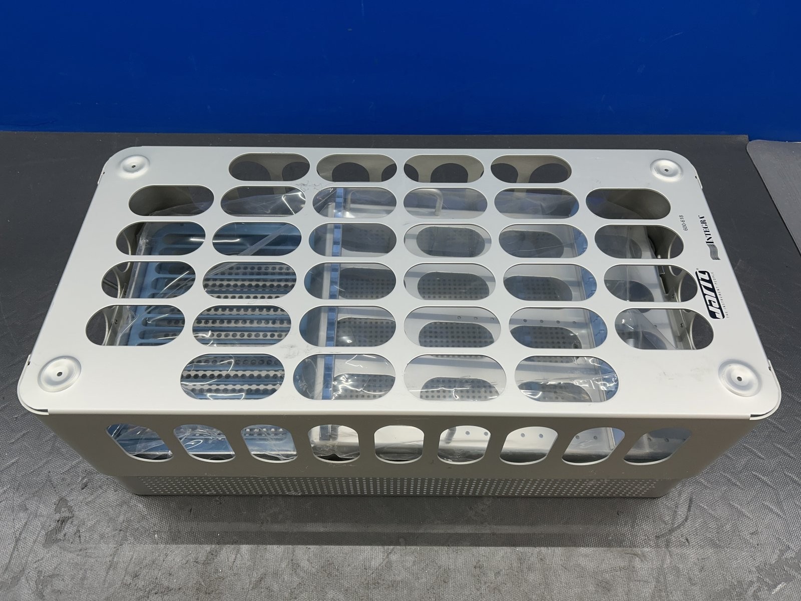 JARIT INTEGRA 600-618 LAPAROSCOPIC STERILIZATION CONTAINER, 22 X 11 X 5 INCH **