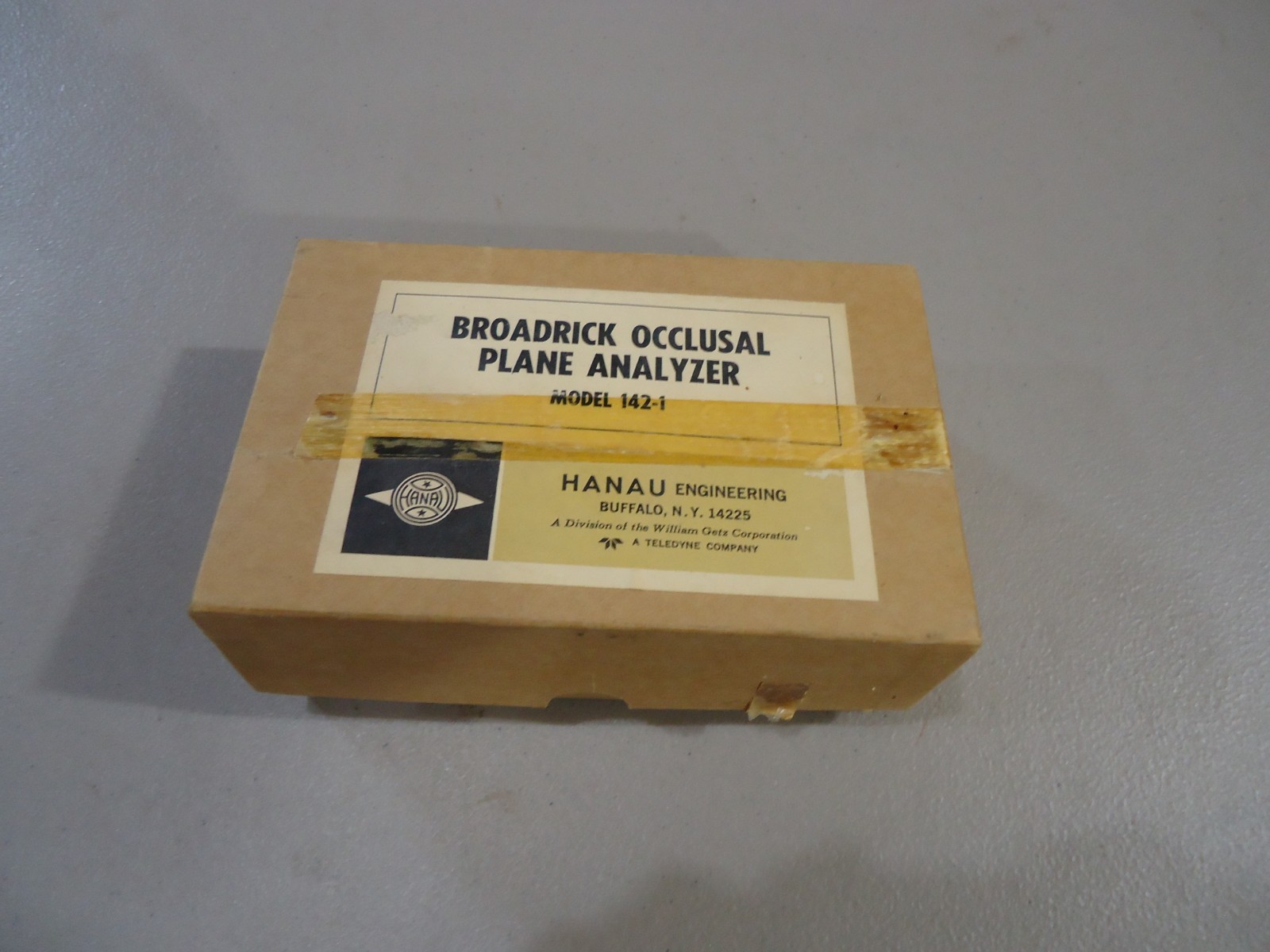 Broadrick Occlusal Plane Analyzer Mod. 142-1, Hanau Engineering Co. with box