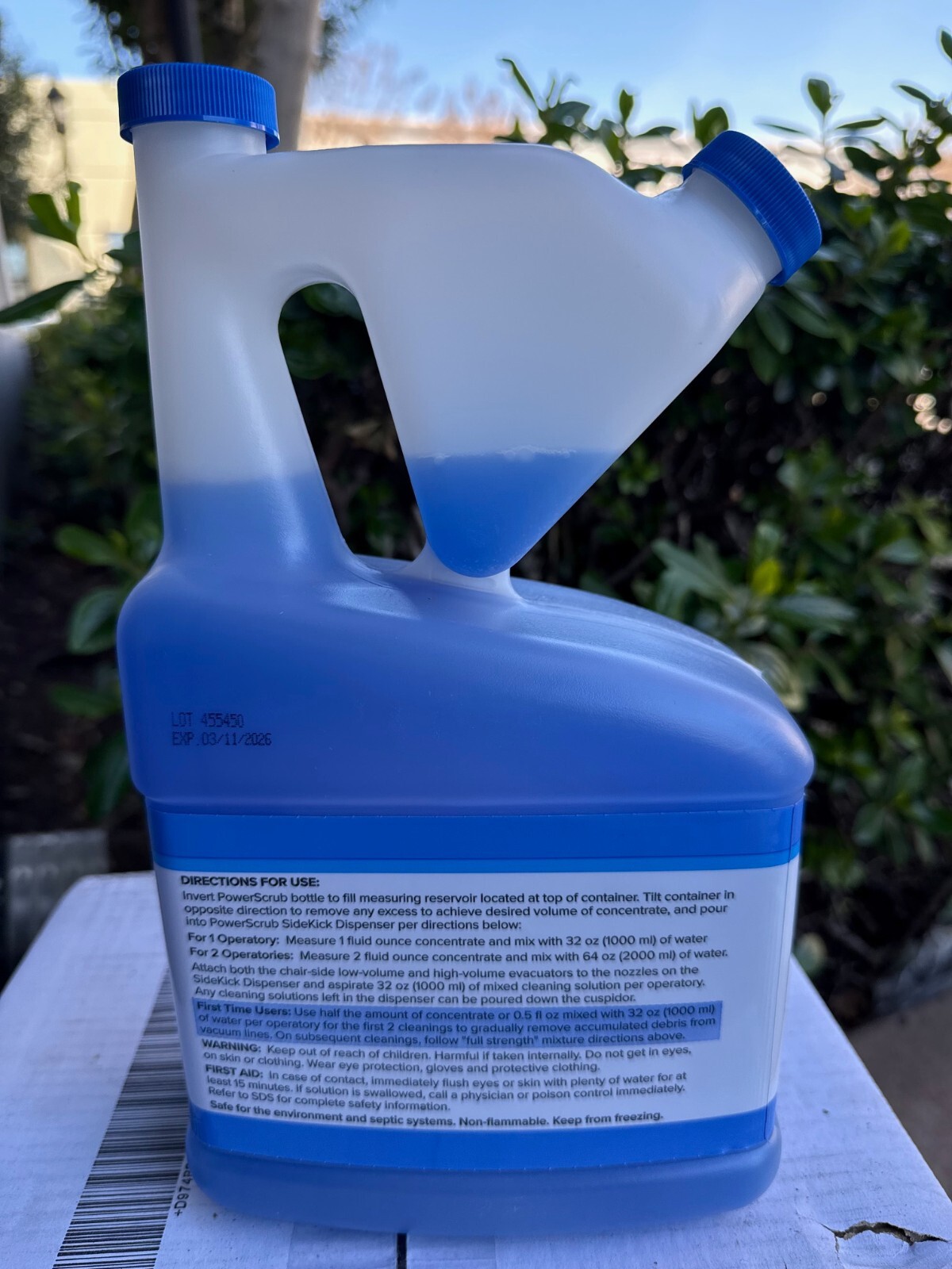 Solmetex PowerScrub Vacuum Line Cleaner 64 FL OZ (1.89L)