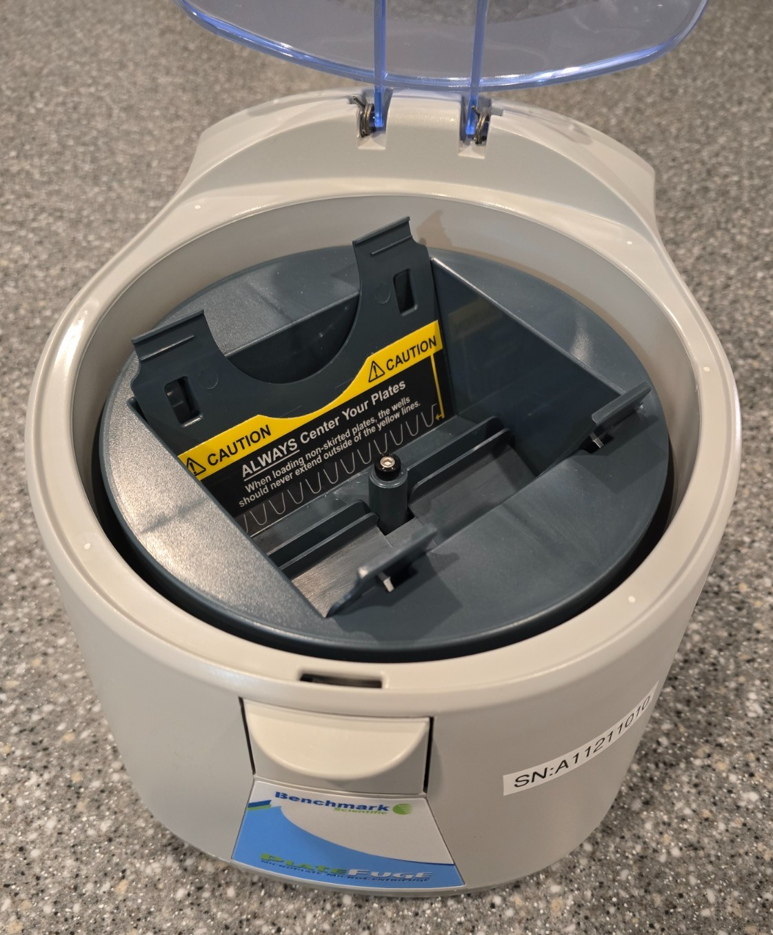 Benchmark PlateFuge C2000 Microplate Microcentrifuge with Rotor