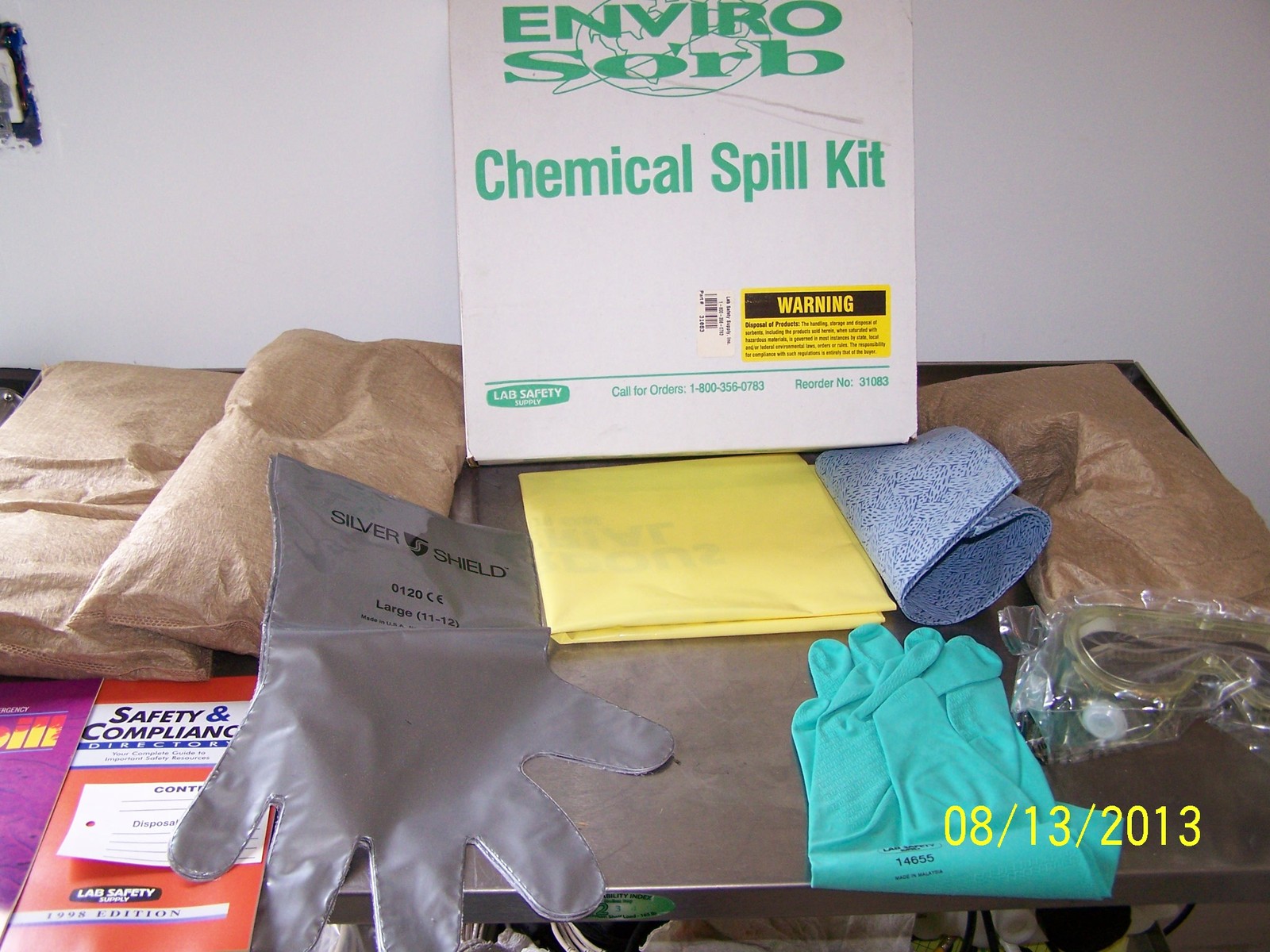Lab Safety Supply Envirosorb Chemical Spill Kit 31083