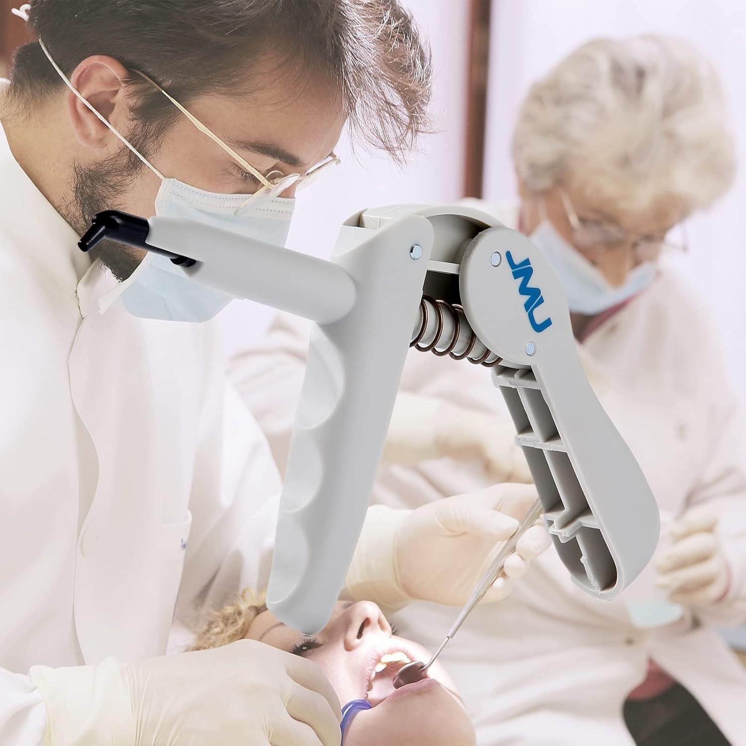 Professional 10-Pack Dental Composite Gun Applicator – Sterilizable & Efficient