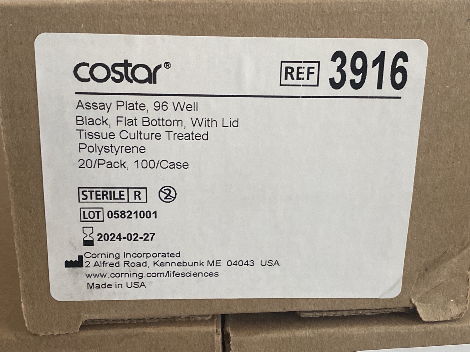 (100/Cs) CORNING 360uL 96-Well Black PS TC-Treated Assay Microplate w/Lid 3916