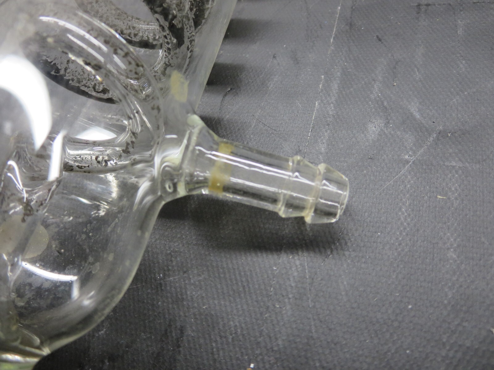 Pyrex/2560/Graham Condenser/Length End To End=25 1/2 In (647MM)/Residue See Pics